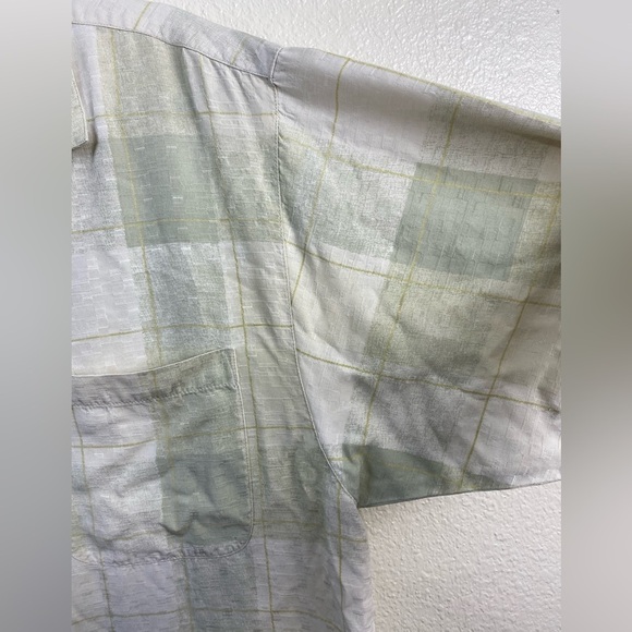 Tommy Bahama Silk Light Green‎ Short Sleeve Button Down Shirt Men’s Medium - Picture 8 of 10